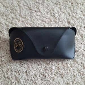 Ray-Ban black snap closure glasses/sunglasses case